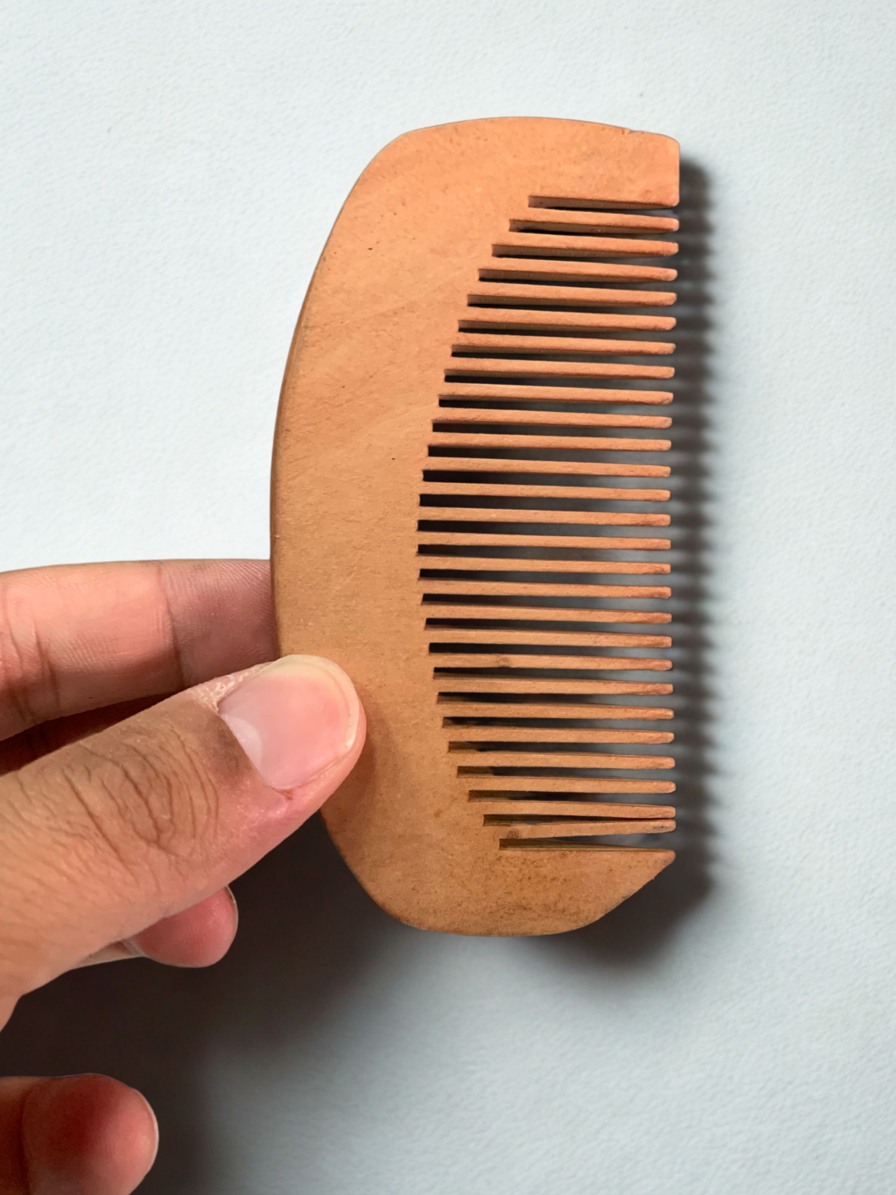 PENTE DE MADEIRA PARA BARBA